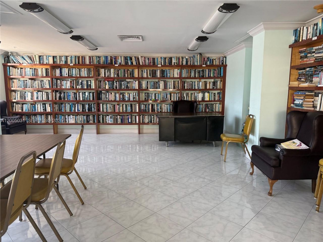 2780 NE 183rd St, Unit 2108, Aventura, FL 33160 Photo