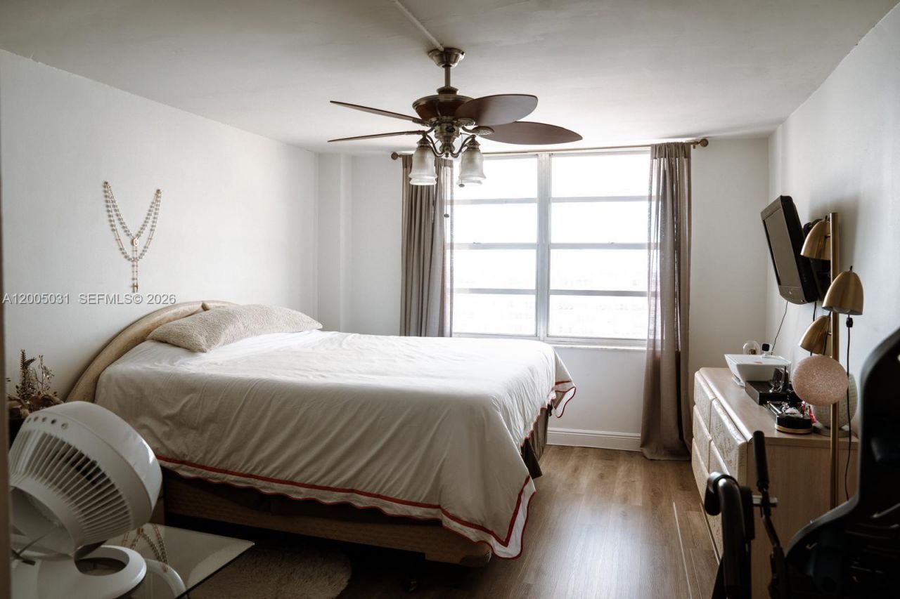 2780 NE 183rd St, Unit 2108, Aventura, FL 33160 Photo