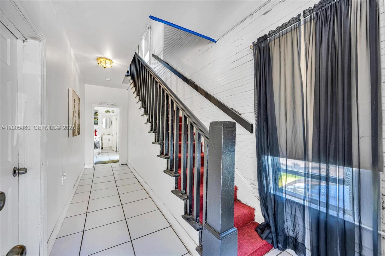 3420 Charles Ave, Miami, FL 33133 Photo