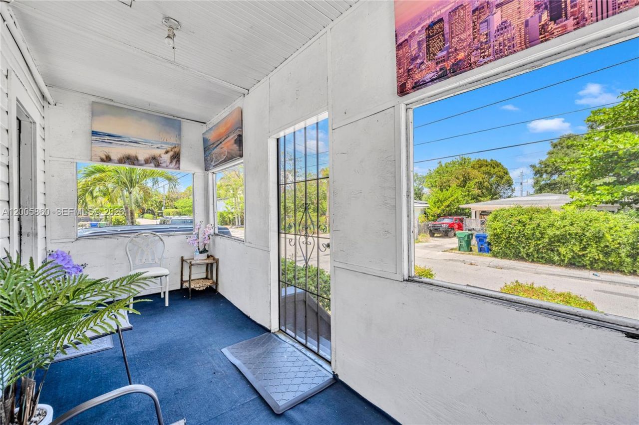 3420 Charles Ave, Miami, FL 33133 Photo