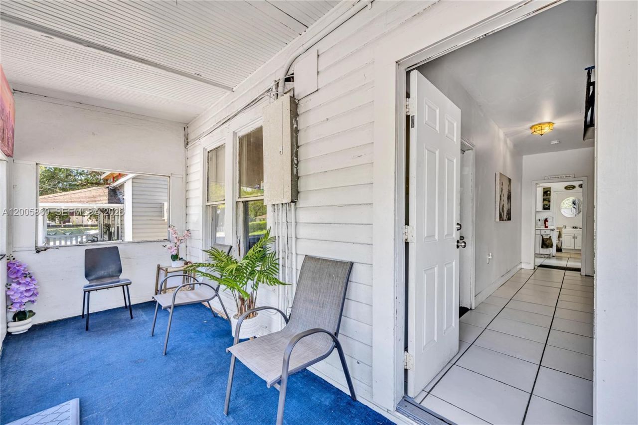 3420 Charles Ave, Miami, FL 33133 Photo