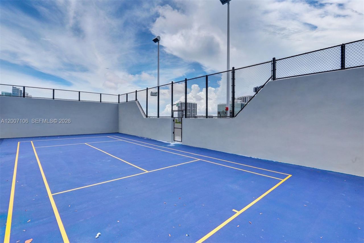 501 NE 31st St , Unit 910, Miami, FL 33137 Photo