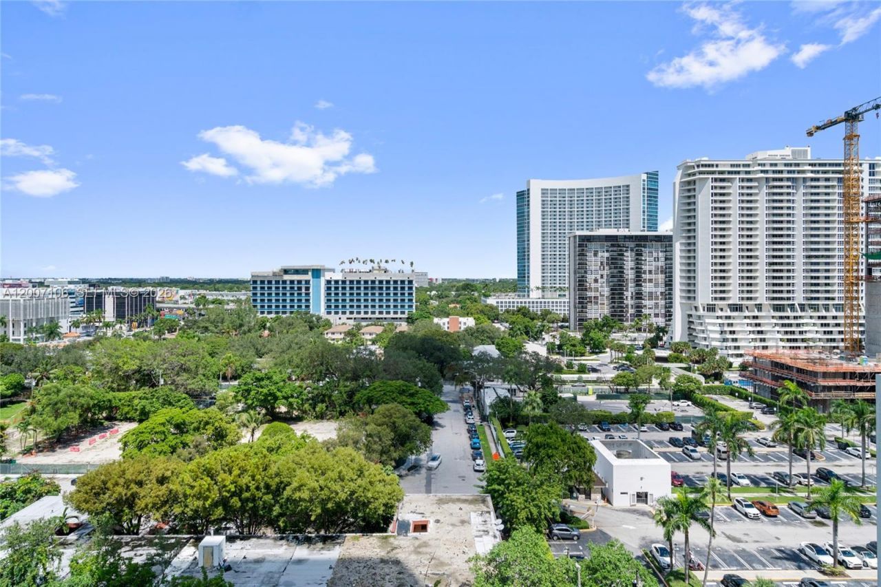 501 NE 31st St , Unit 910, Miami, FL 33137 Photo