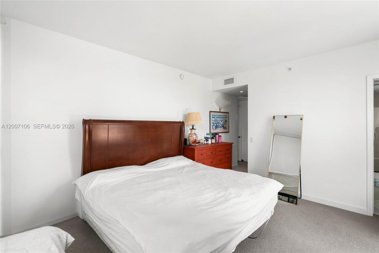 501 NE 31st St , Unit 910, Miami, FL 33137 Photo