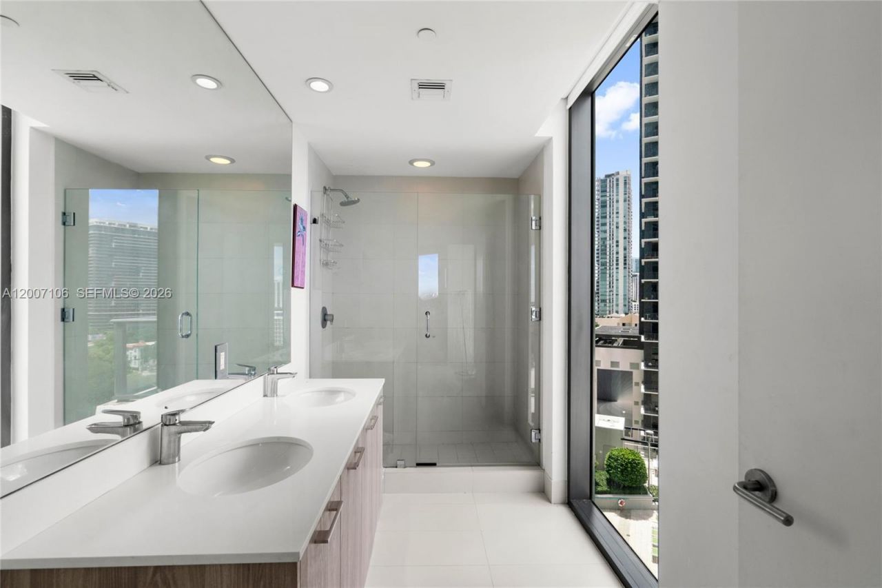 501 NE 31st St , Unit 910, Miami, FL 33137 Photo