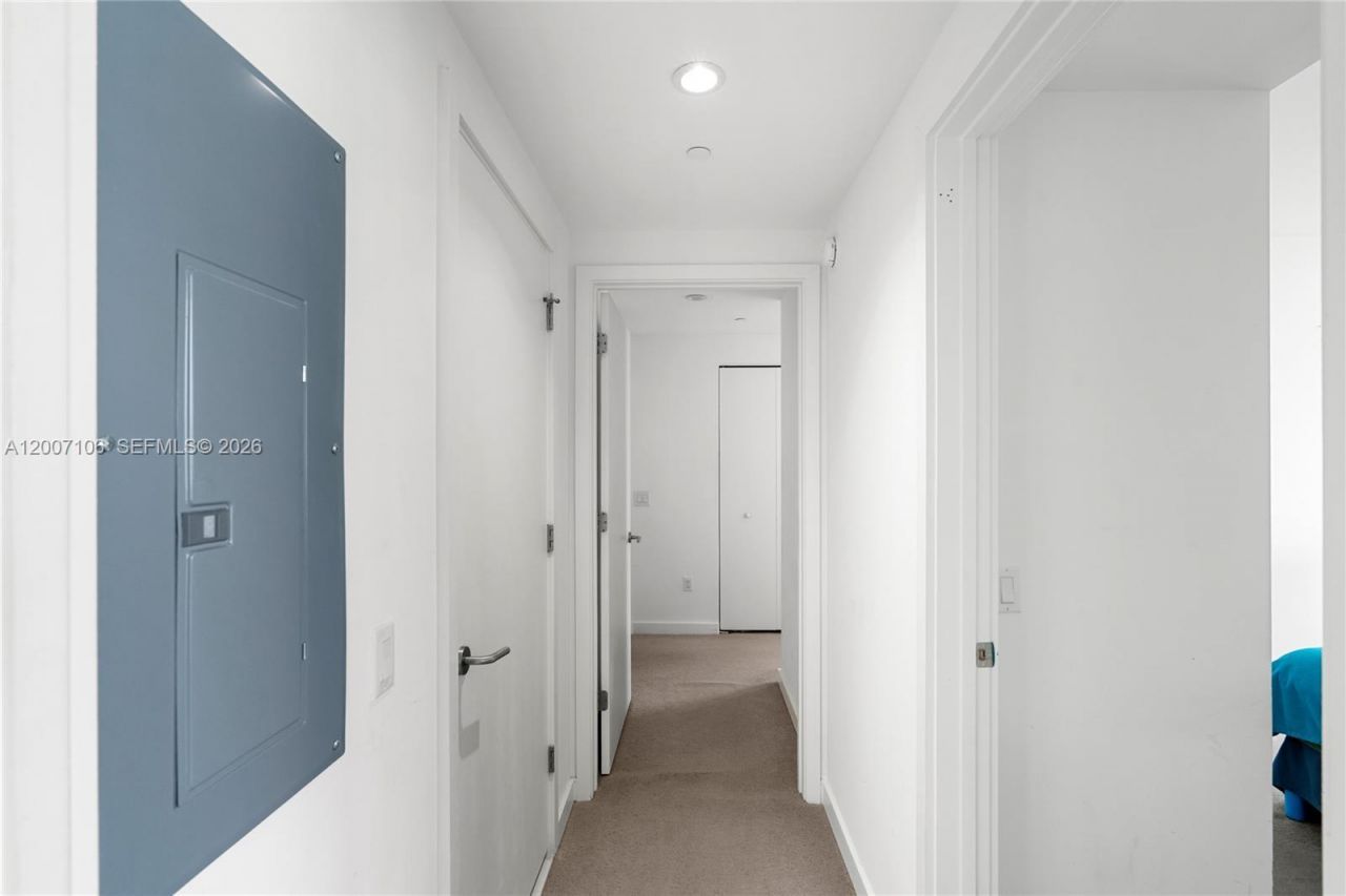 501 NE 31st St , Unit 910, Miami, FL 33137 Photo