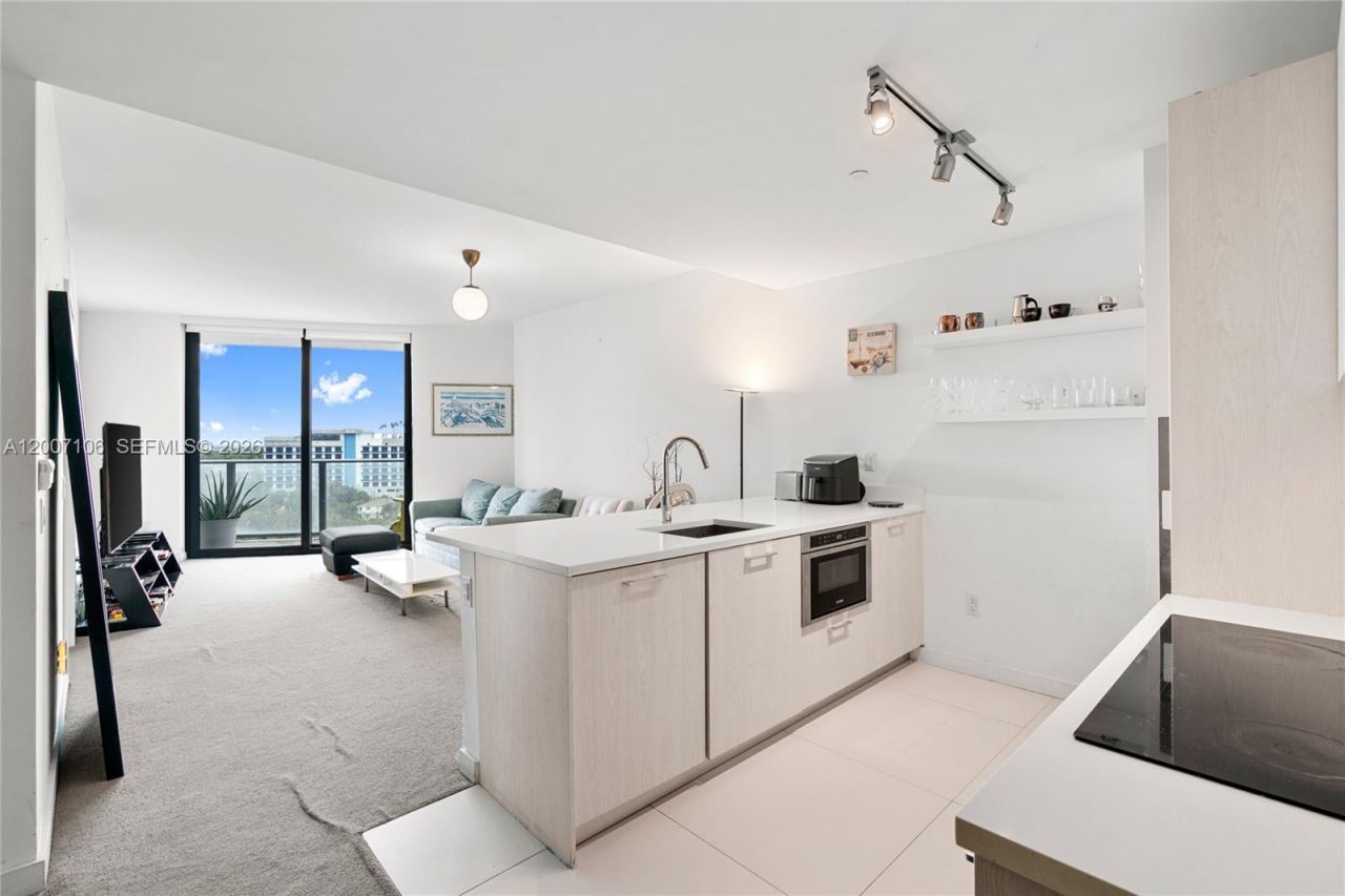 501 NE 31st St , Unit 910, Miami, FL 33137 Photo