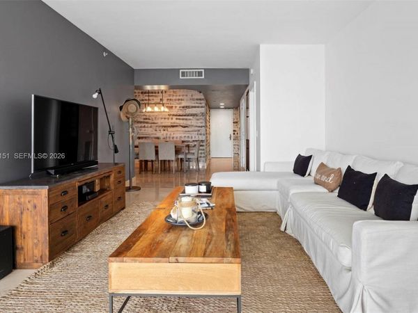 4779 Collins Ave , Unit 1908, Miami Beach, FL 33140