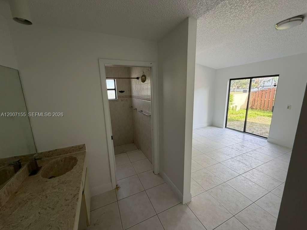 17317 NW 63rd Ave , Hialeah, FL 33015 Photo