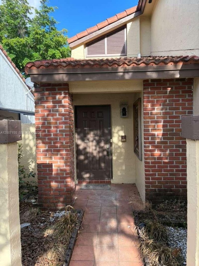 17317 NW 63rd Ave , Hialeah, FL 33015 Photo