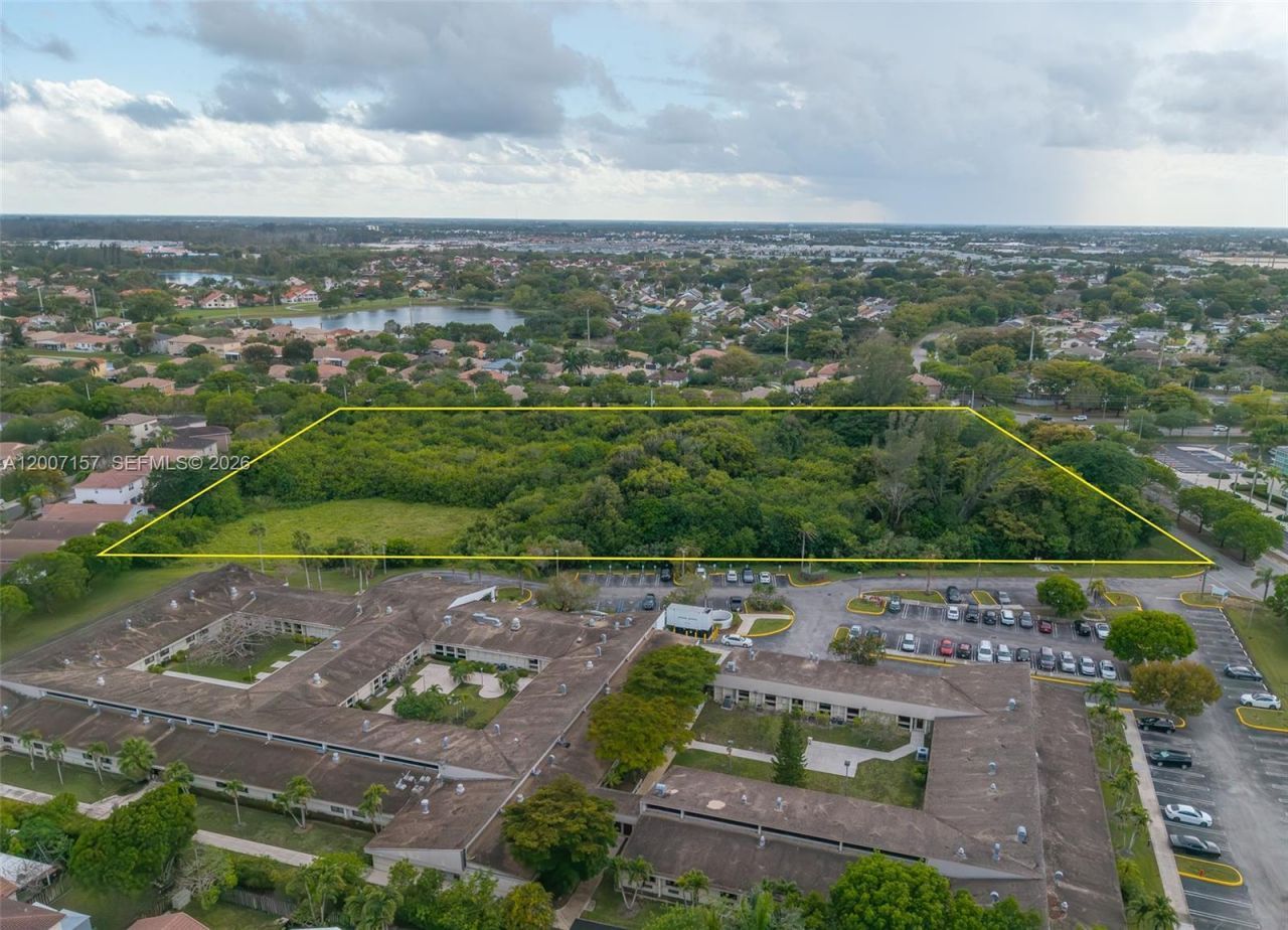 S Canal Dr , Homestead, FL 33035 Photo