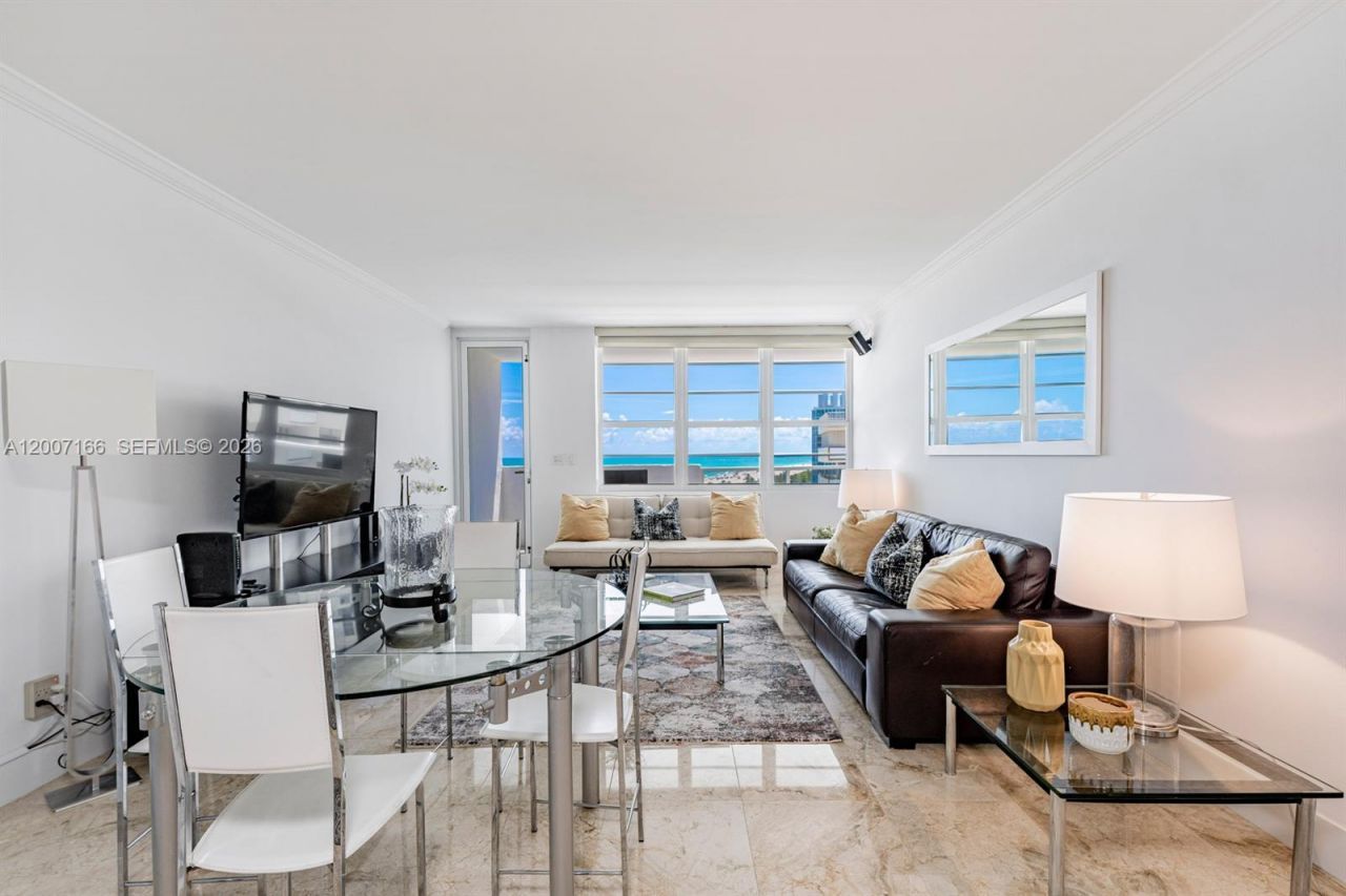 100 Lincoln Rd , Unit 944, Miami Beach, FL 33139 Photo