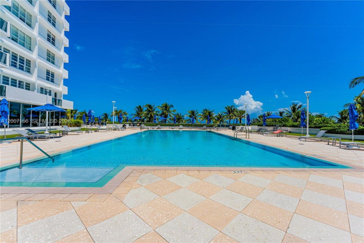 100 Lincoln Rd , Unit 944, Miami Beach, FL 33139 Photo