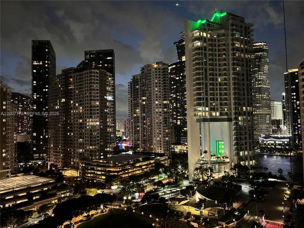 540 Brickell Key Dr, Unit 1809, Miami, FL 33131