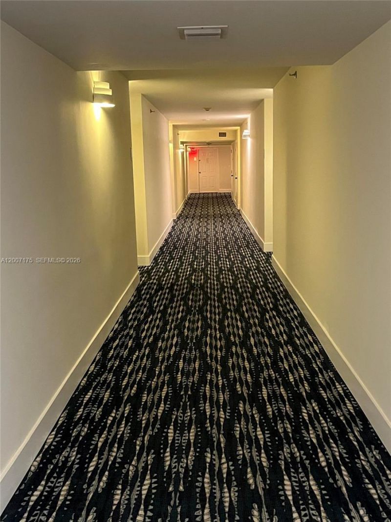 540 Brickell Key Dr, Unit 1809, Miami, FL 33131 Photo