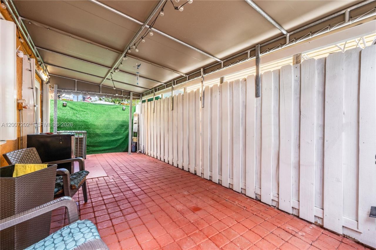 203 NE 12th Ave , Unit 203, Homestead, FL 33030 Photo