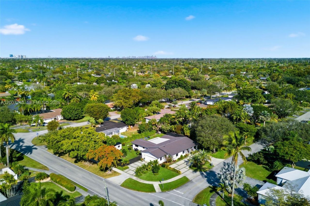 8625 SW 147th St , Palmetto Bay, FL 33158 Photo