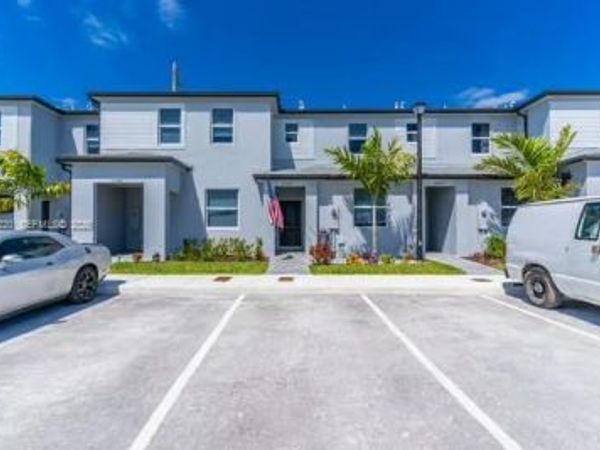 27704 SW 156th Ct, Homestead, FL 33032