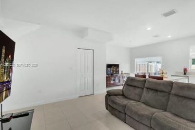 27704 SW 156th Ct, Homestead, FL 33032 Photo