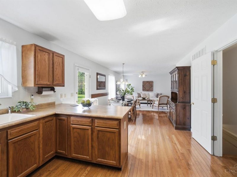 7981 Tara Drive, West Chester, OH 45069 Photo 24