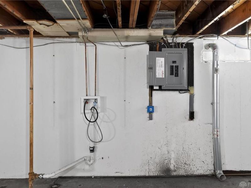 4596 Channing Lane, Trotwood, OH 45416 Photo 24