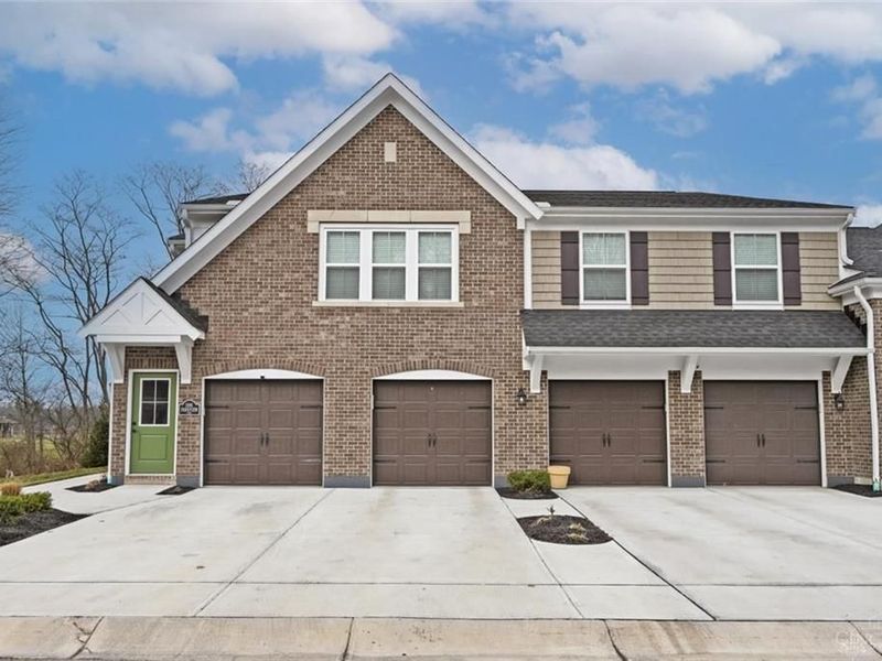 5881 Parkview Lane, Unit 201, Milford, OH 45150 Photo 1