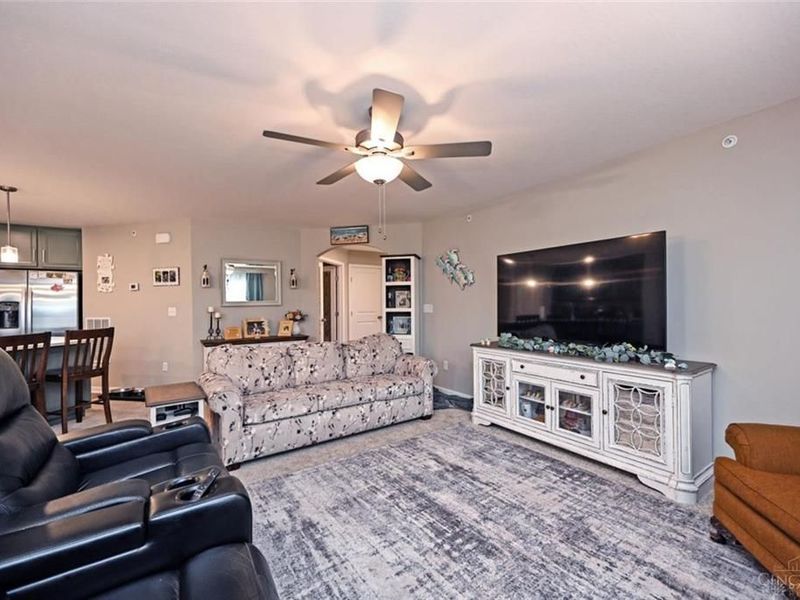 5881 Parkview Lane, Unit 201, Milford, OH 45150 Photo 5