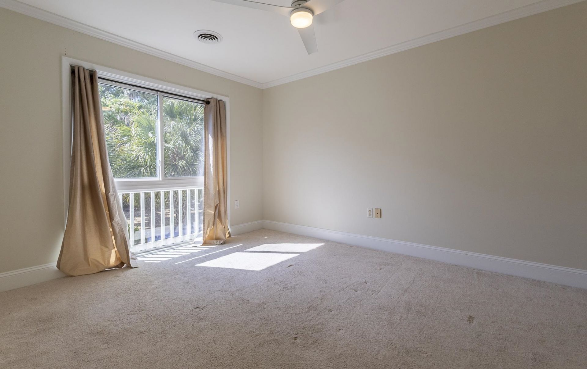 73 Finch Dr. Photo 7
