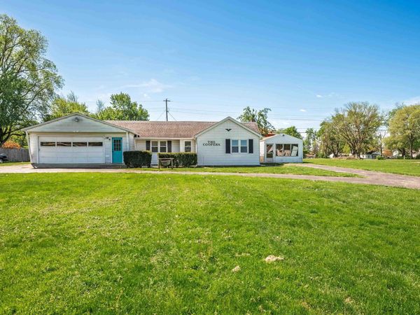 2313 E Cornell Avenue, Muncie, IN 47303