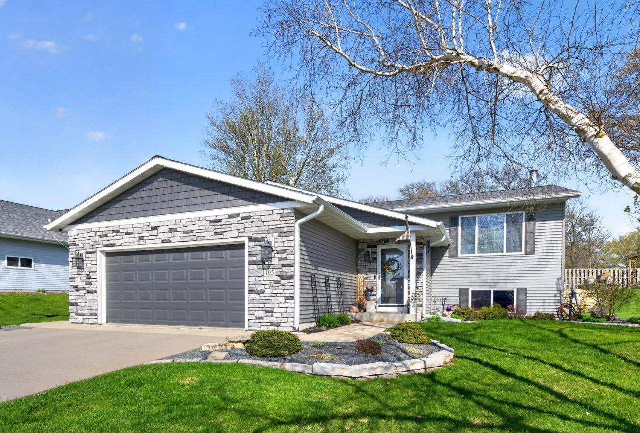 105 Westside Lane, Fountain, MN 55935