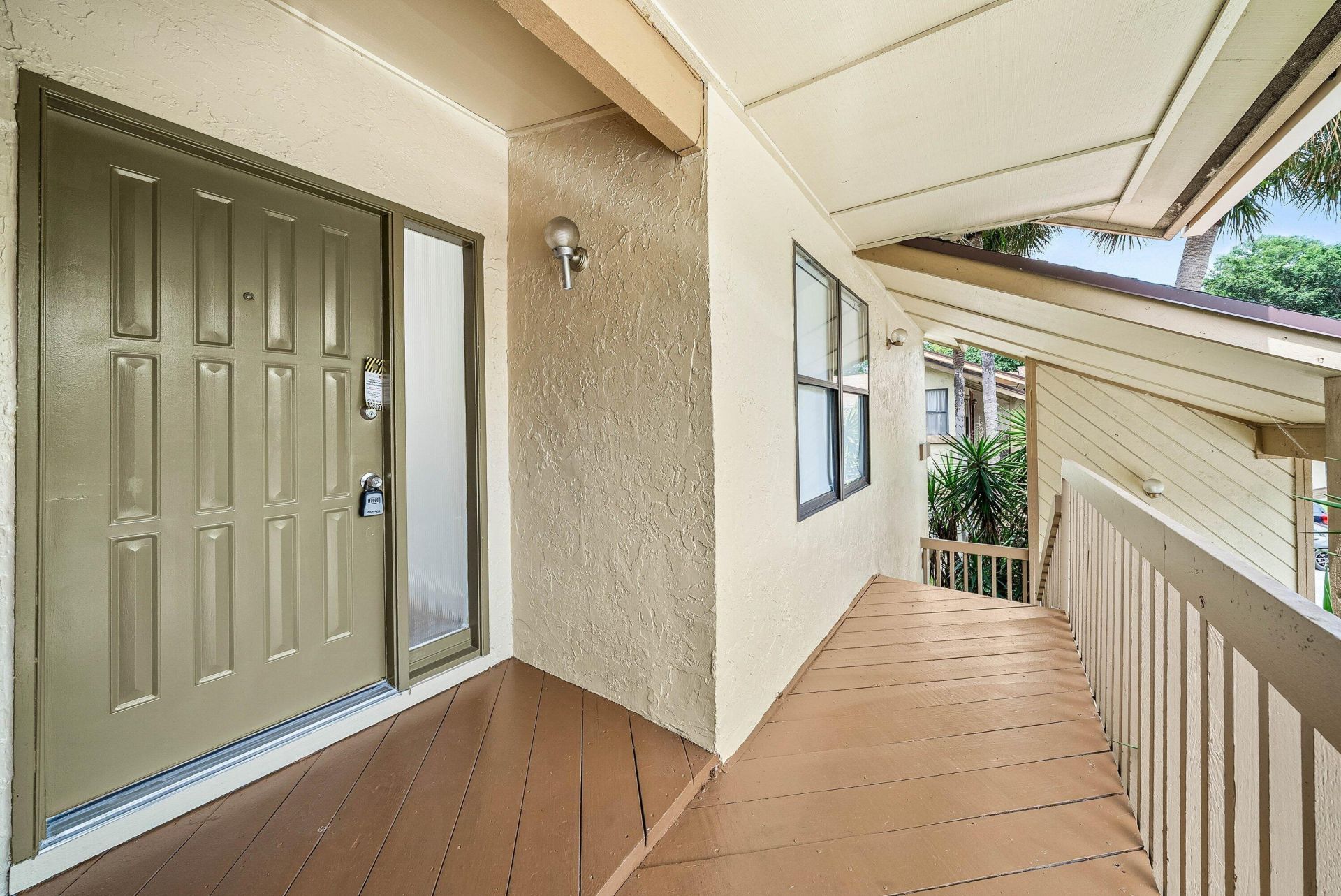 13105 Belhaven Court, Unit 15, Wellington, FL 33414 Photo