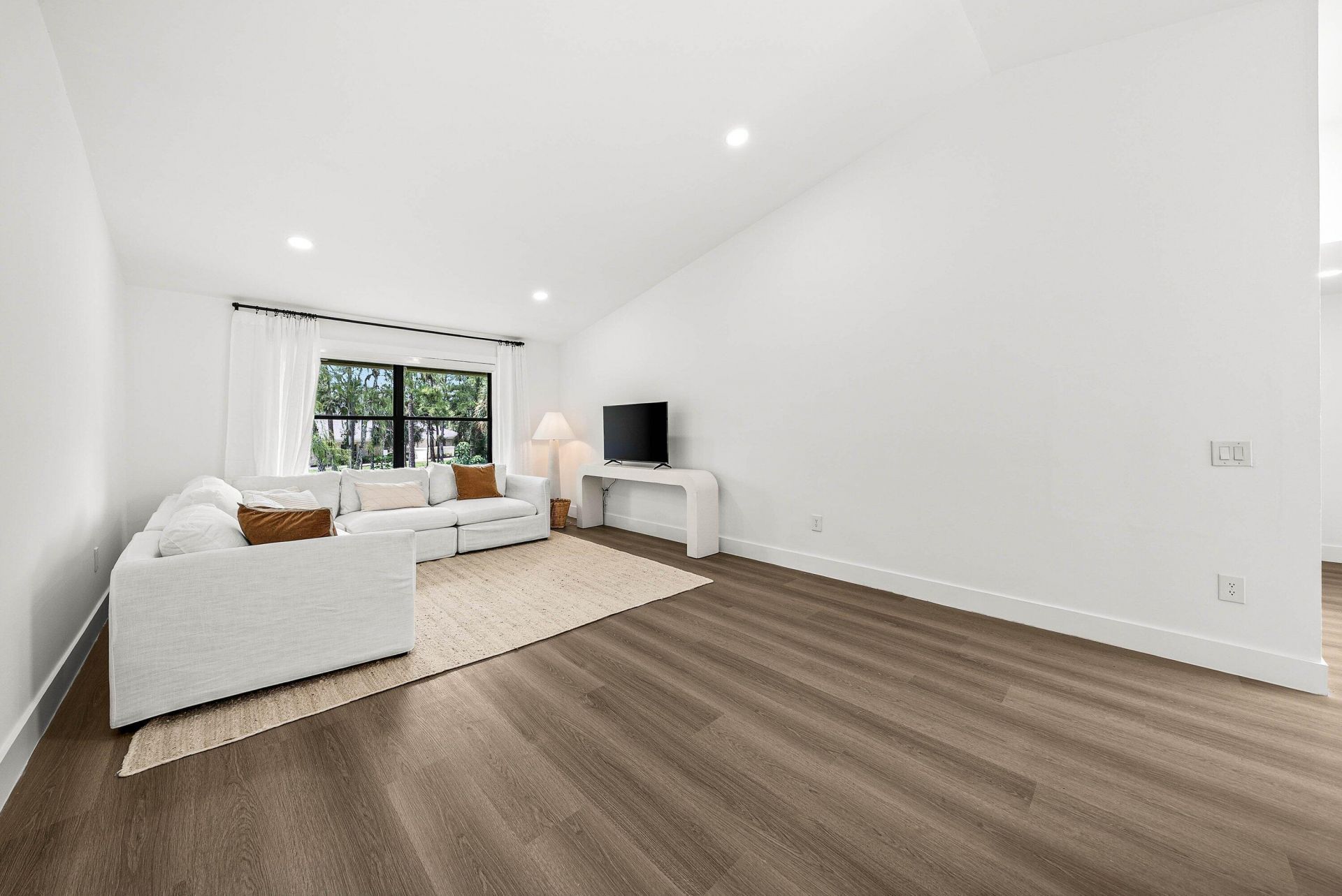 13105 Belhaven Court, Unit 15, Wellington, FL 33414 Photo