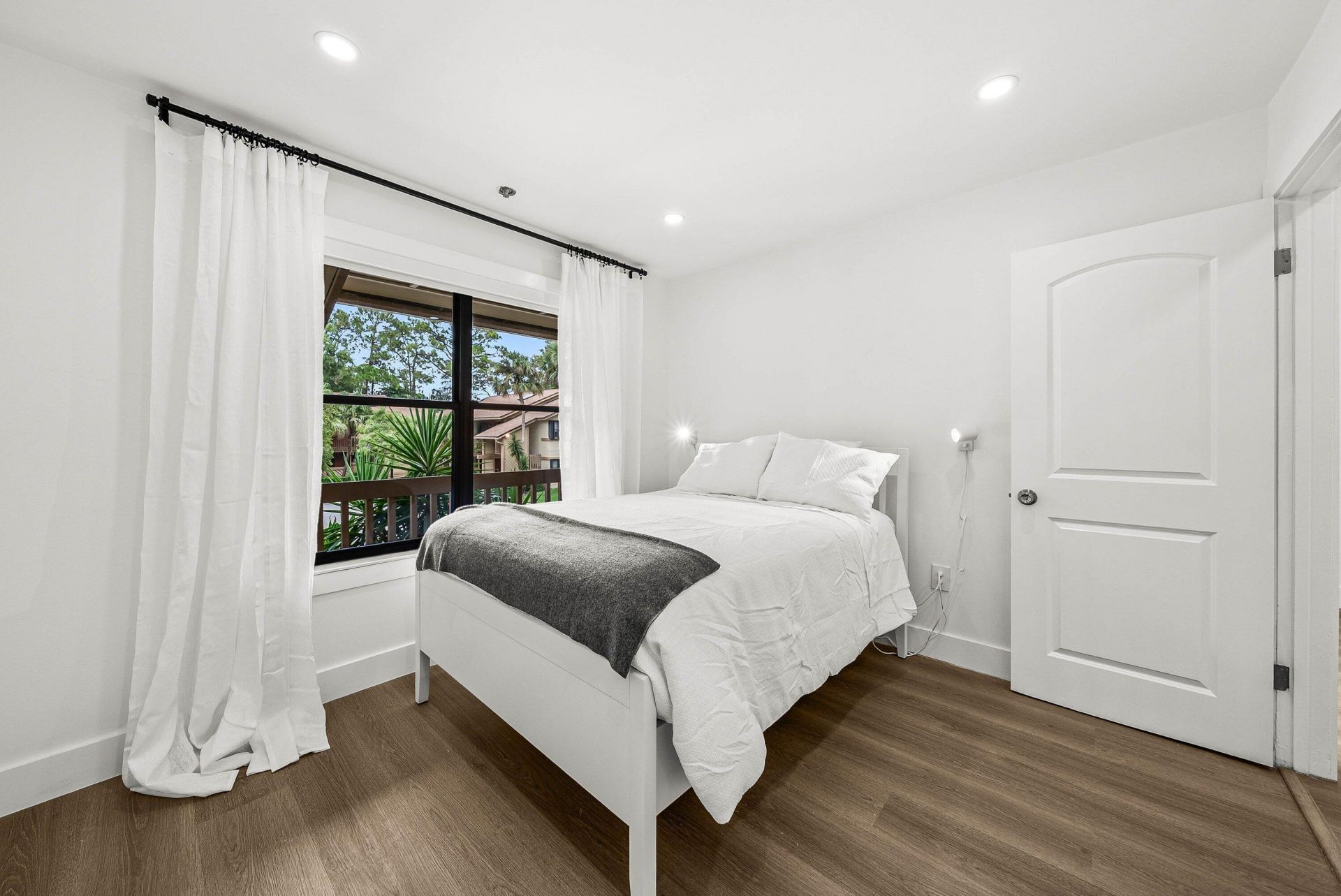 13105 Belhaven Court, Unit 15, Wellington, FL 33414 Photo