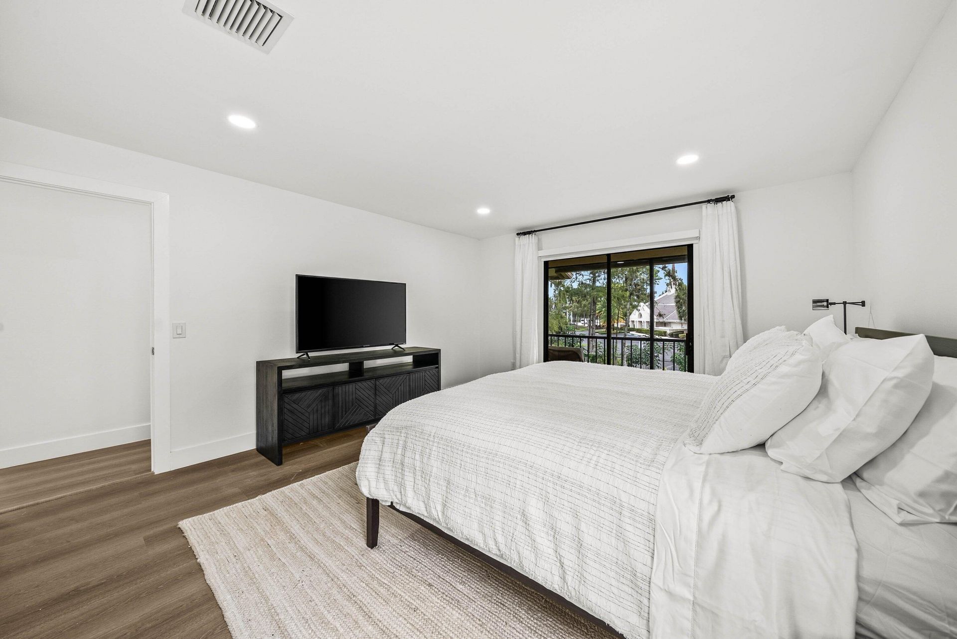 13105 Belhaven Court, Unit 15, Wellington, FL 33414 Photo