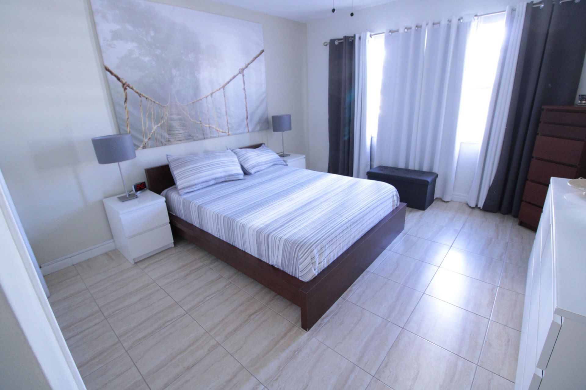 440 Paradise Isle Boulevard, Unit 303, Hallandale Beach, FL 33009 Photo