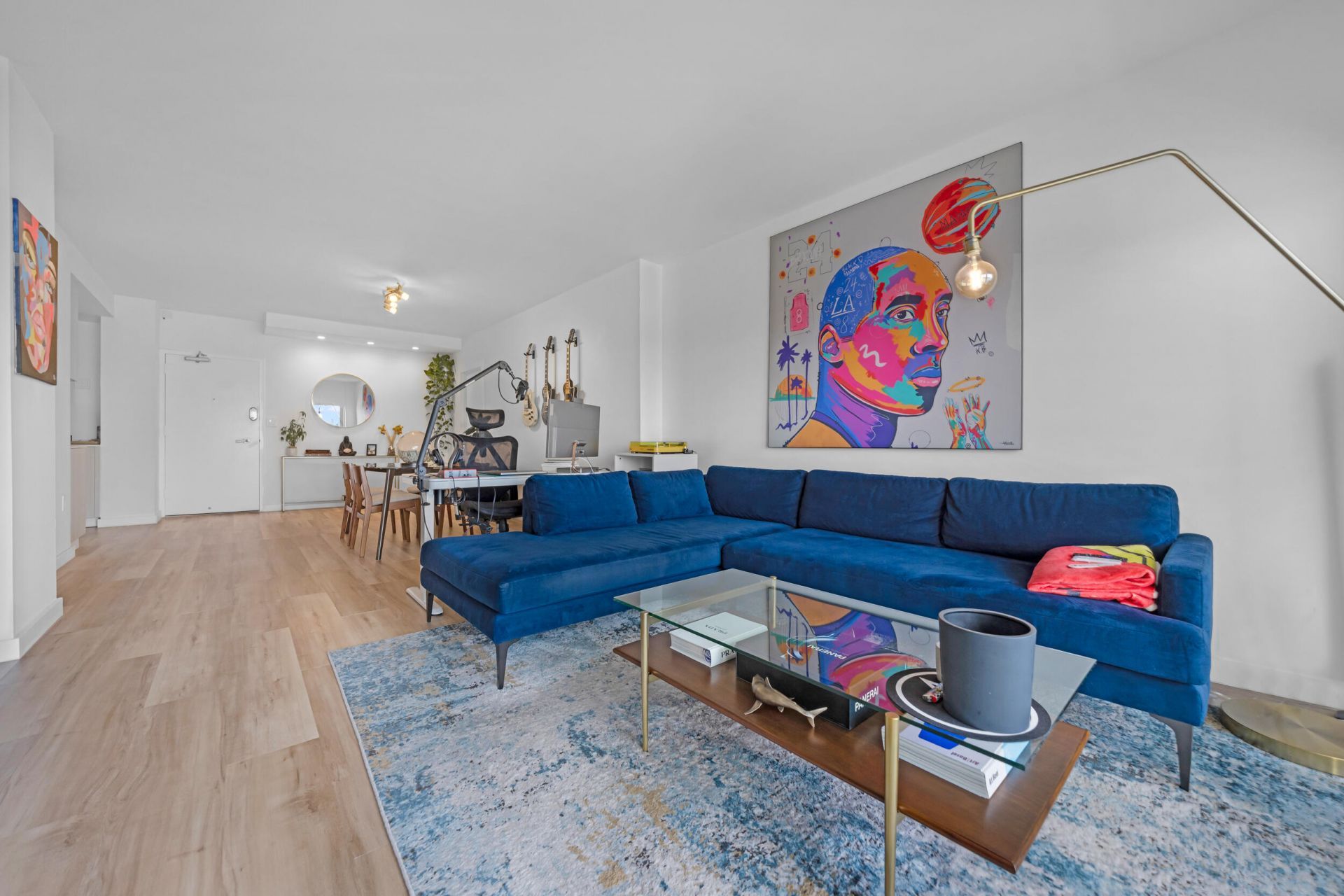 300 Bayview Drive, Unit 1614, Sunny Isles Beach, FL 33160 Photo