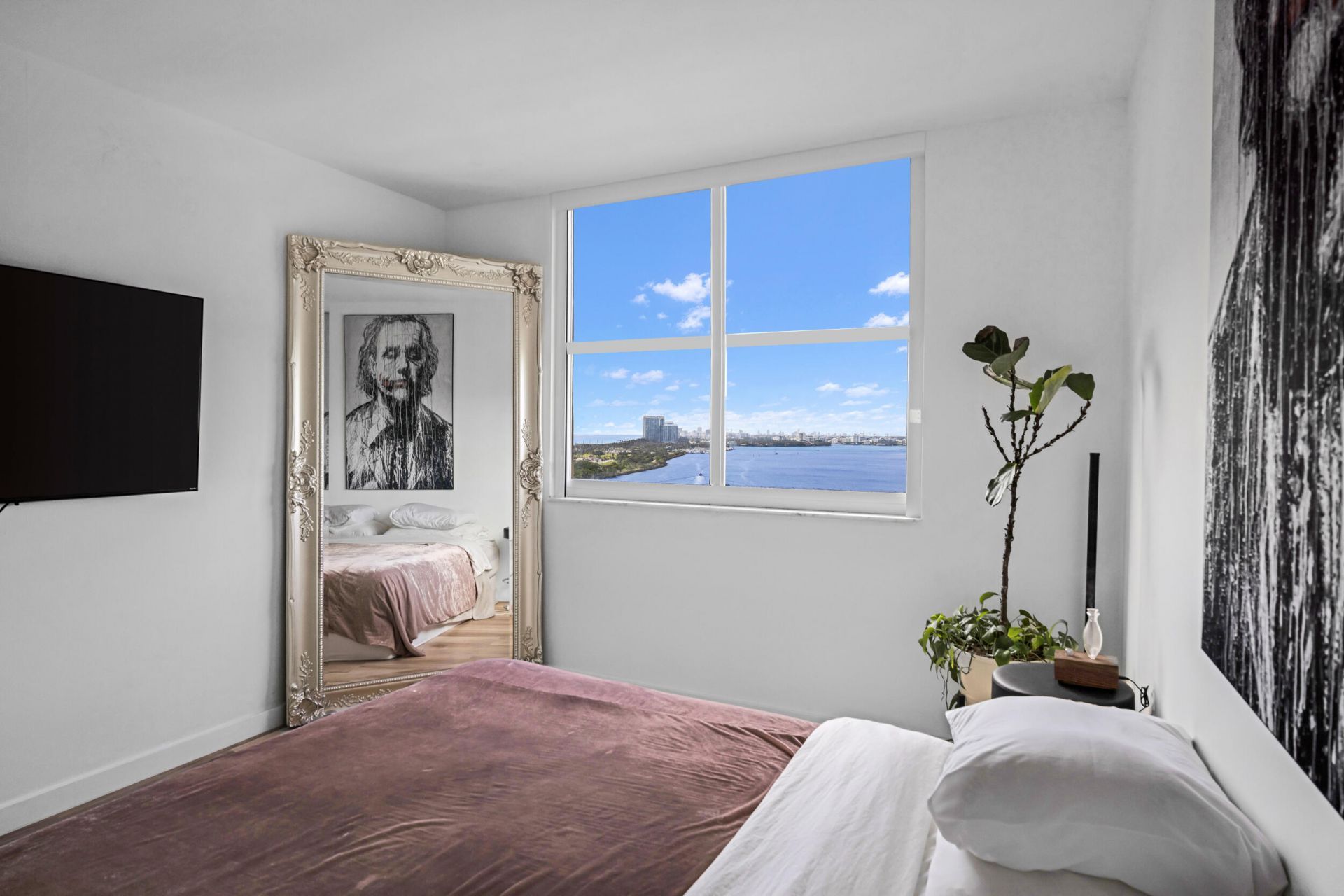 300 Bayview Drive, Unit 1614, Sunny Isles Beach, FL 33160 Photo