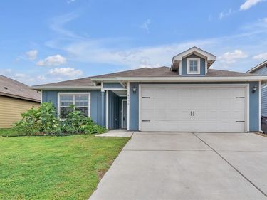 4536 Skipador Drive, Fort Worth, TX 76179