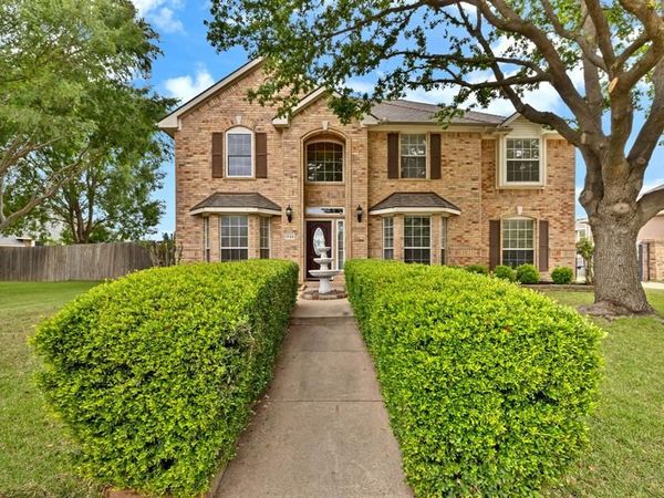 1733 Sawtooth Oak Trail, Keller, TX 76248