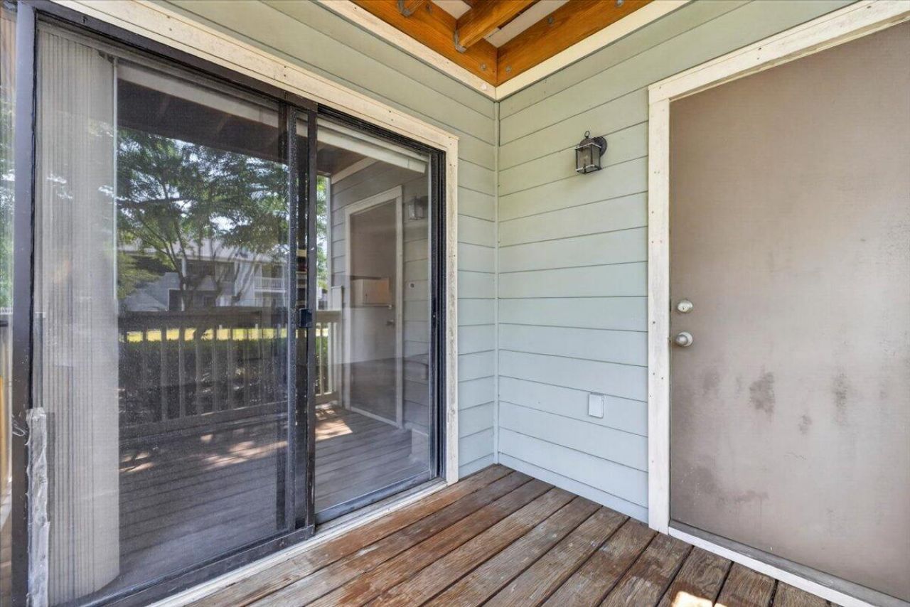 1481 Center Street Photo 13