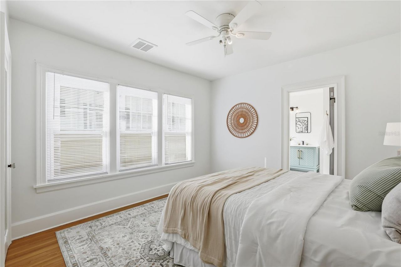 918 45th Street N, Saint Petersburg, FL 33713 Photo