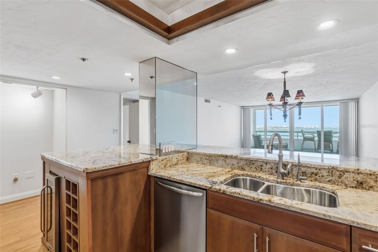 988 Blvd Of The Arts, Unit 1116, Sarasota, FL 34236 Photo