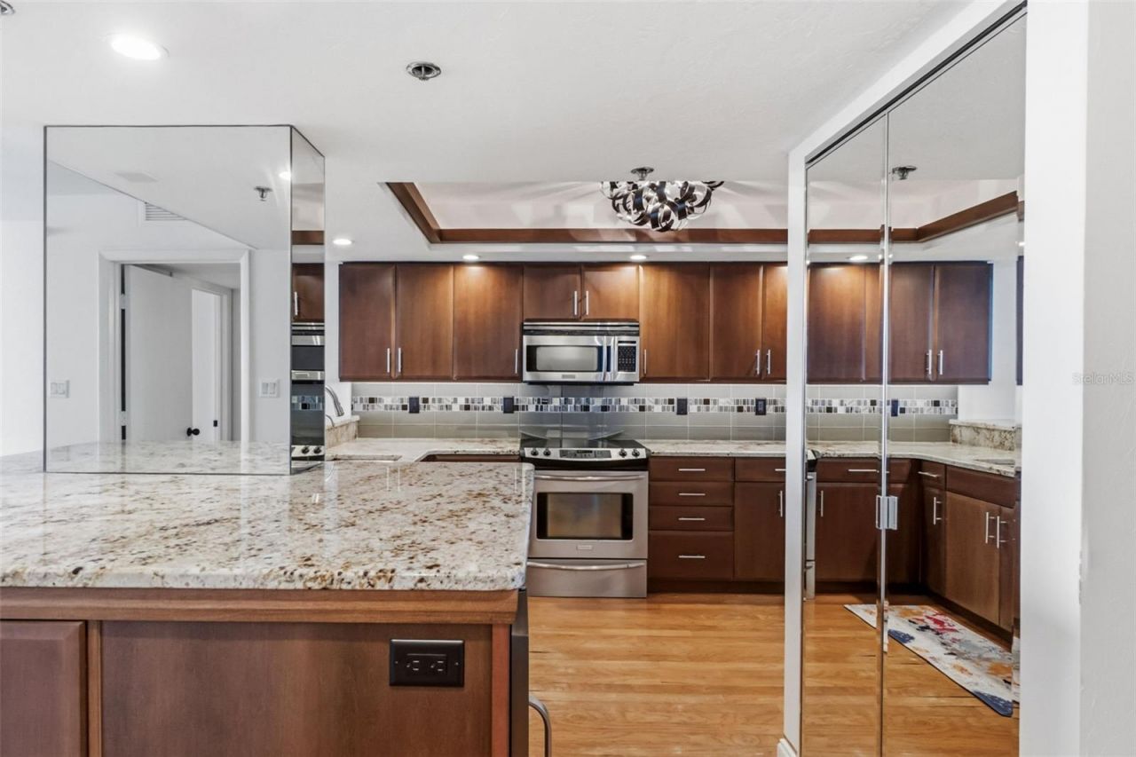 988 Blvd Of The Arts, Unit 1116, Sarasota, FL 34236 Photo