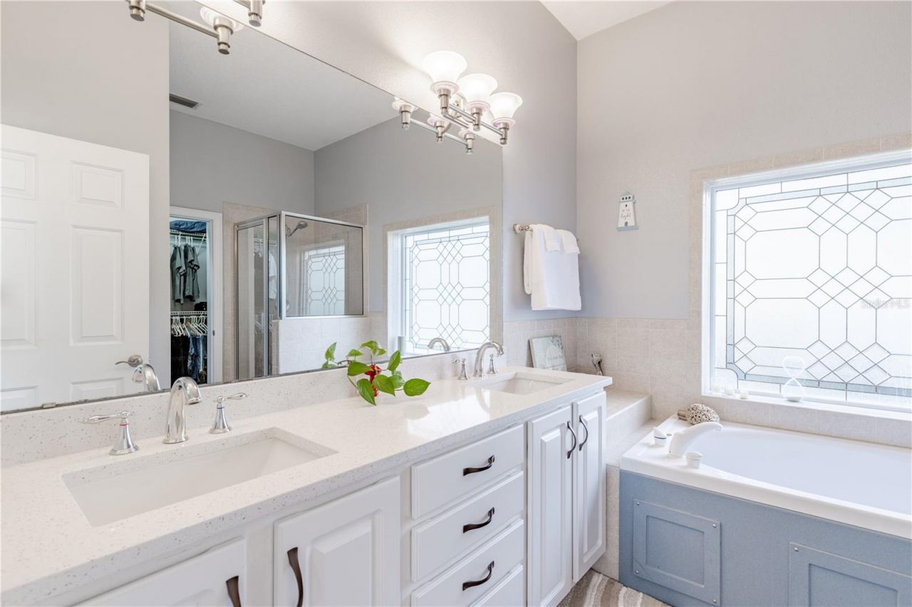 25101 Turkey Lake Road, Howey in the Hills, FL 34737 Photo