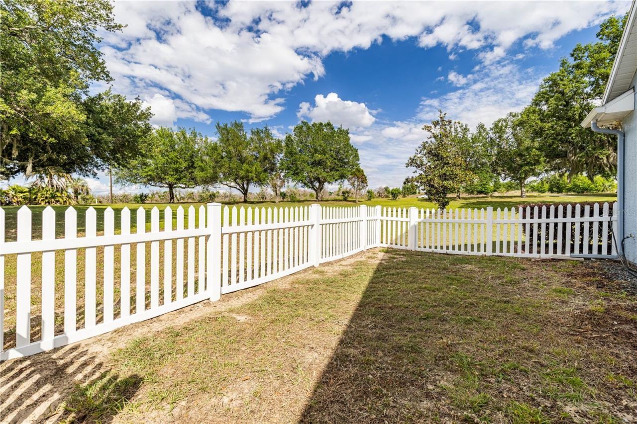 25101 Turkey Lake Road, Howey in the Hills, FL 34737 Photo