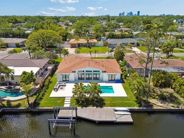 797 45TH AVENUE NE, ST PETERSBURG, FL 33703