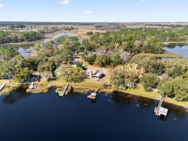 9354 LAKE HICKORY NUT DRIVE , WINTER GARDEN, FL 34787