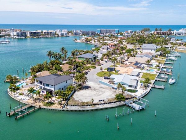 13 BELLEVUE DRIVE , TREASURE ISLAND, FL 33706