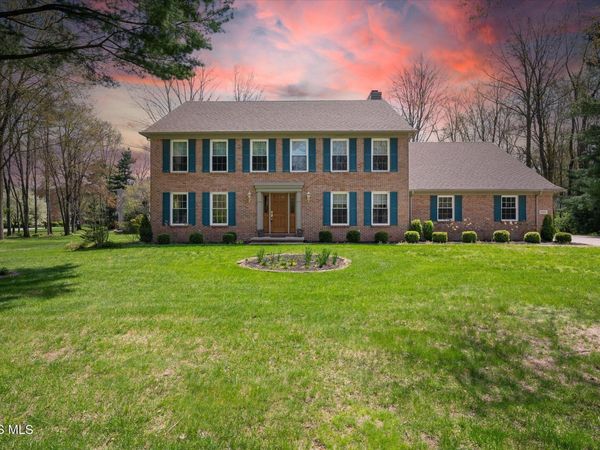 5901 Wildwood Lane , Whitehouse, OH 43571