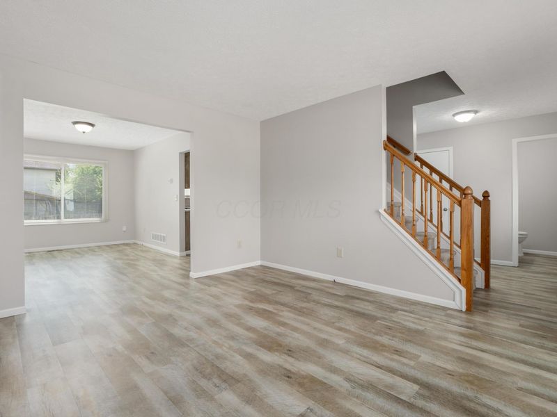 2389 Stewart Hollow Court, Hilliard, OH 43026 Photo 8